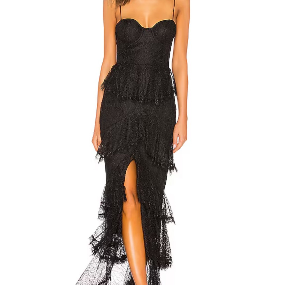MAJORELLE Zelda Fitz Gown in Black